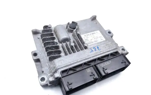 Ford Mondeo MK V Engine control unit/module DS7112B684XD 28616495 JS7A12A650MA