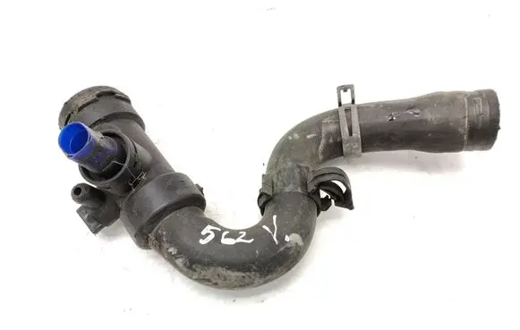 Audi A6 S6 C5 4B Engine coolant pipe/hose