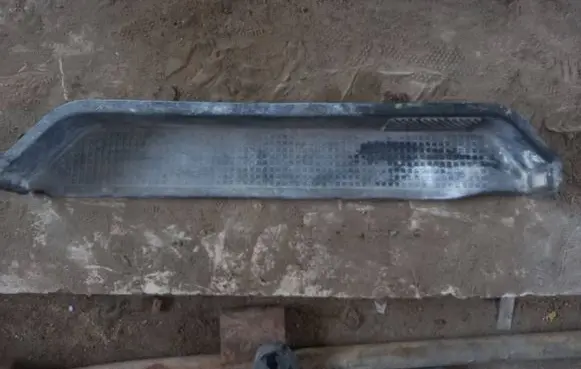 Volkswagen Transporter - Caravelle T4 Rear sill trim cover 705863726b
