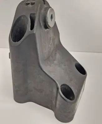 Mercedes-Benz E W213 Engine mounting bracket A6542232200