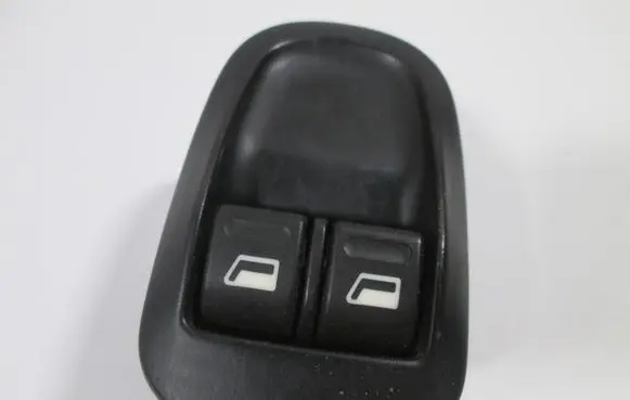 Peugeot 206 Electric window control switch 6552WQ 0843081