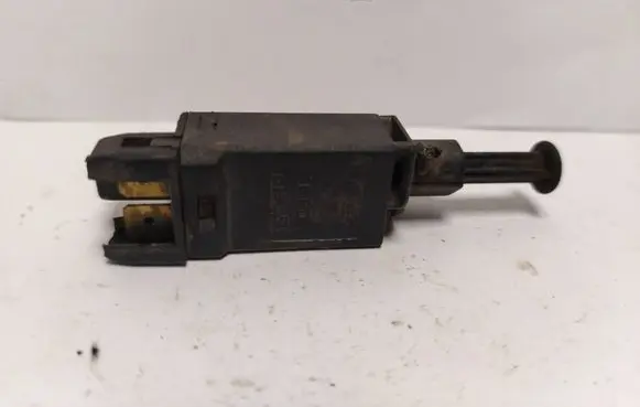Volkswagen Golf IV Brake pedal sensor switch 191945515