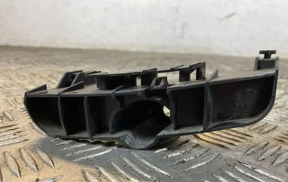 Lexus CT 200H Rear bumper mounting bracket 5256276010 52562 76010
