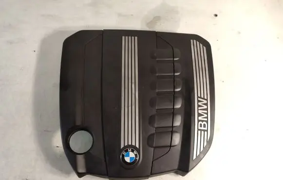BMW 5 GT F07 Engine cover (trim) 7800575