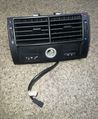 BMW X5 E53 Rear air vent grill 8370910 8409081 8370911