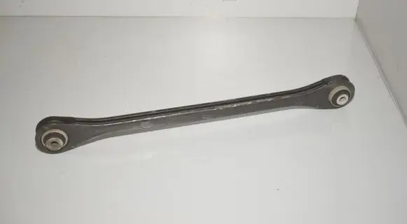 Rear control arm