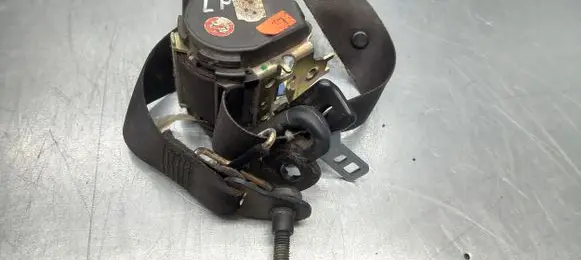 Ford Focus Front seatbelt