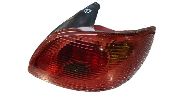 Peugeot 206 Rear/tail lights S27639718