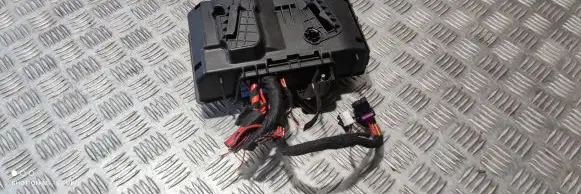 Mercedes-Benz GLC C253 Fuse box cover 111222
