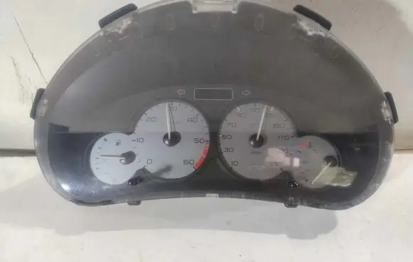 Peugeot Partner Speedometer (instrument cluster) 9646434180