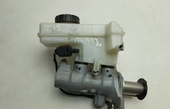 Volkswagen Tiguan Allspace Master brake cylinder 5Q1611301C 32668423