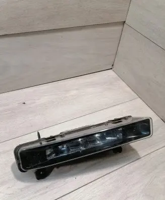 BMW 5 G30 G31 Front fog light 89250243