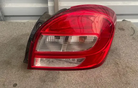 Suzuki Baleno IV Rear/tail lights