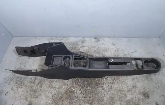 Skoda Rapid (NH) Center console 