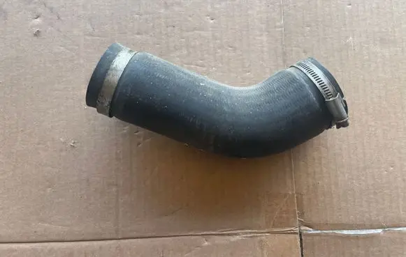 Opel Antara Intercooler hose/pipe 4819364