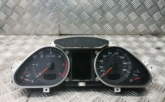 Audi A6 S6 C6 4F Speedometer (instrument cluster) 4f0920950l