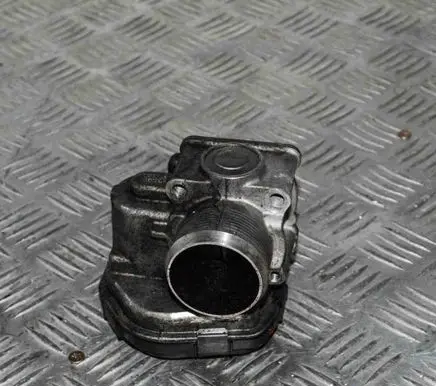 Peugeot 208 Throttle valve 9673534480