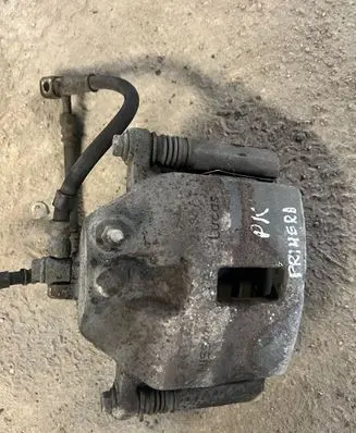 Nissan Primera Front brake caliper