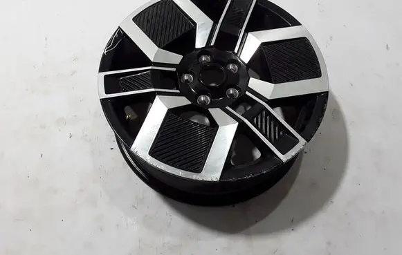 Renault 5 E-Tech R18 alloy rim 403008515R