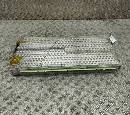 Tesla Model S Hybrid / electric car battery 105095100A 105050300A