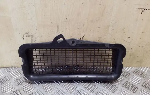 Volkswagen PASSAT B8 Air micro filter air duct channel part 5Q0815479