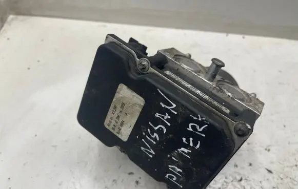 Nissan Primera ABS Pump 0265231317
