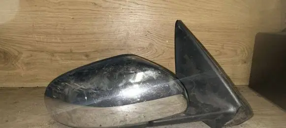 Volvo V70 Front door electric wing mirror E11015846 E11025846