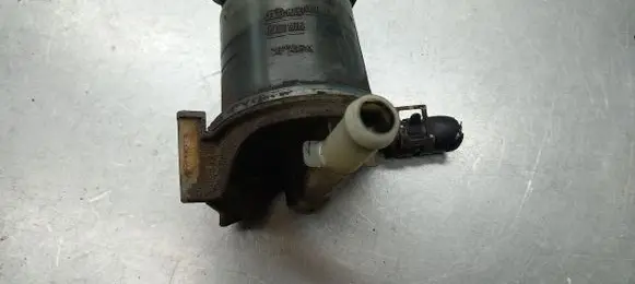 Toyota Avensis Verso Power steering fluid tank/reservoir
