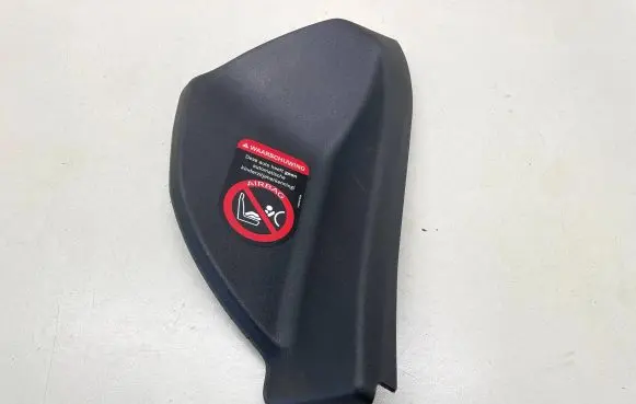 Mercedes-Benz E W212 Dashboard side end trim 2126800407