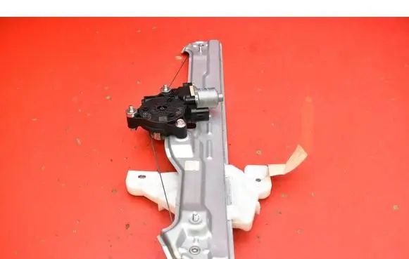 KIA Sportage Front door window regulator with motor 82460R2000