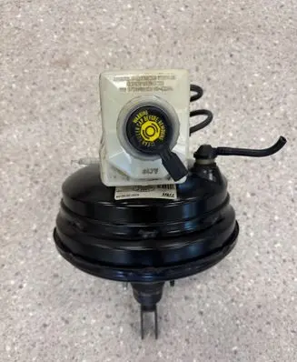 Land Rover Range Rover Sport L320 Brake booster AH222B195AB