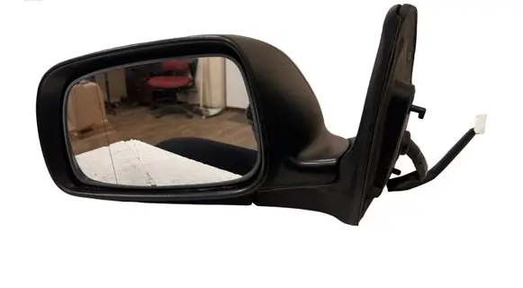 Toyota Avensis T250 Front door electric wing mirror 015829 025829