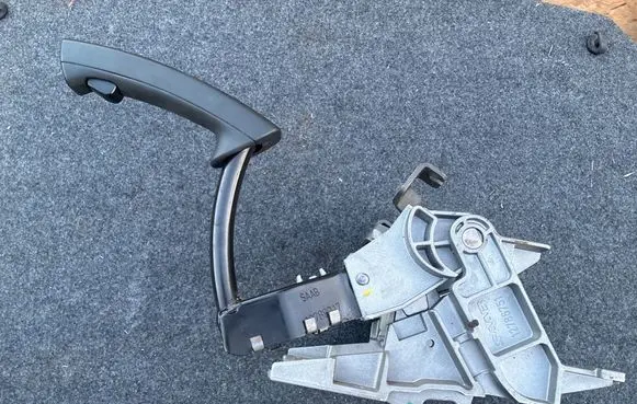Saab 9-3 Ver2 Handbrake/parking brake lever assembly 12786751 12788217