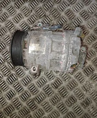 Opel Vivaro Air conditioning (A/C) compressor (pump) 8200848916B