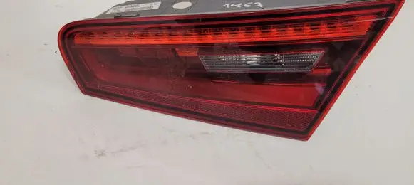 Audi A3 S3 8V Tailgate rear/tail lights 8V3945094B