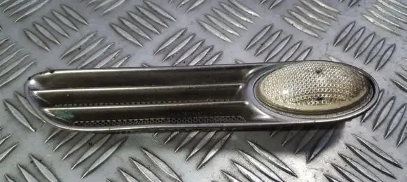 Mini One - Cooper R50 - 53 Front fender indicator light 1503561 usaed
