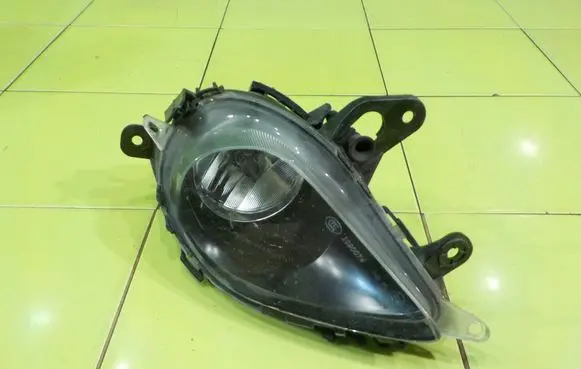 Opel Zafira C Front fog light 662588537 PRAWY
