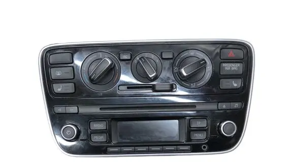 Volkswagen Up Radio/CD/DVD/GPS head unit 1S0035156A VWZAZAM2721898