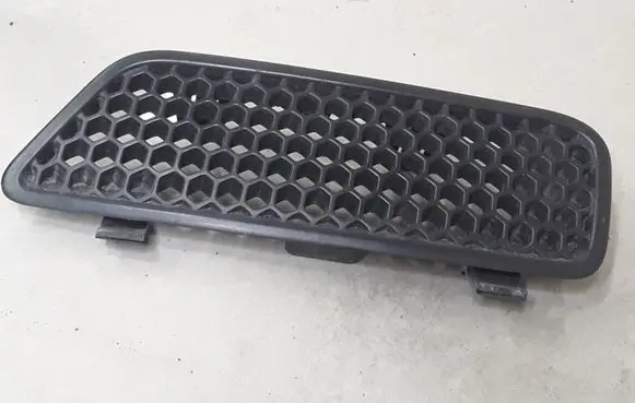 Renault Scenic I Front grill 7700428466B