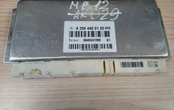 Mercedes-Benz C AMG W204 Gearbox control unit/module A2044400102 MB12