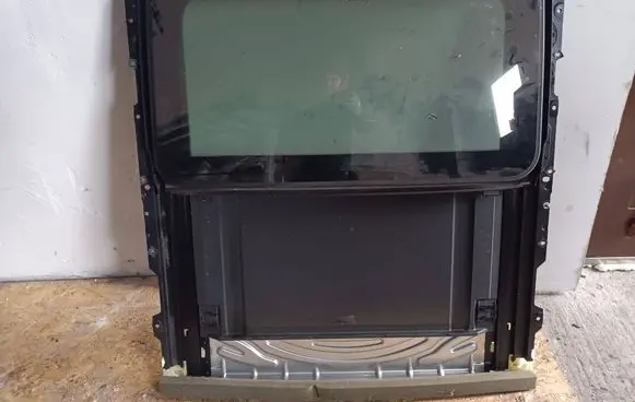 BMW 3 E90 E91 Sunroof set 7046164