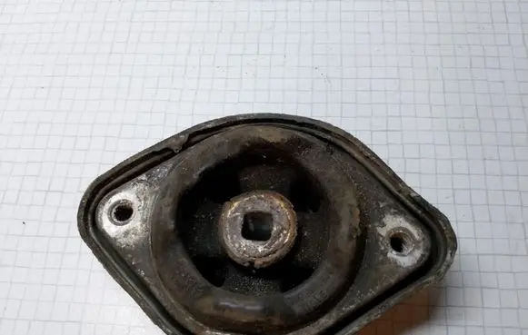 Audi A4 S4 B5 8D Gearbox mount 8D0399151N
