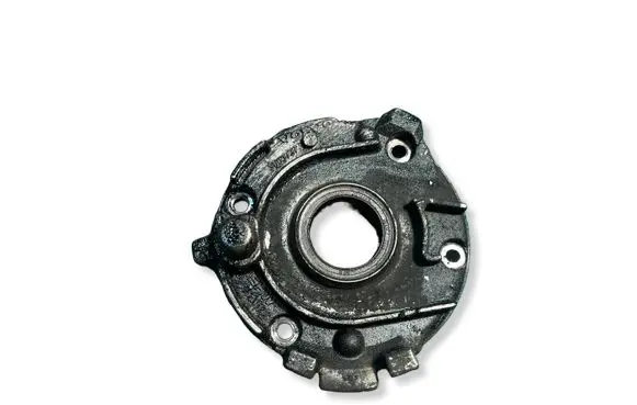 Volvo V70 Oil pump 3063737