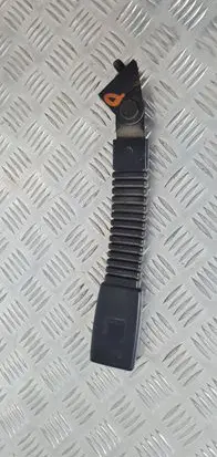 Hyundai Galloper Front seatbelt buckle