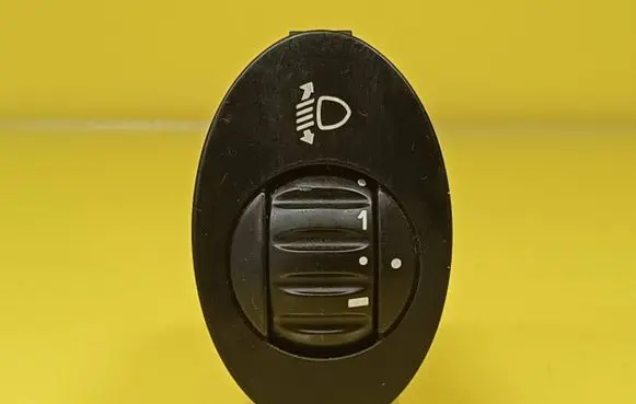 Ford Escort Headlight level height control switch 0307851419