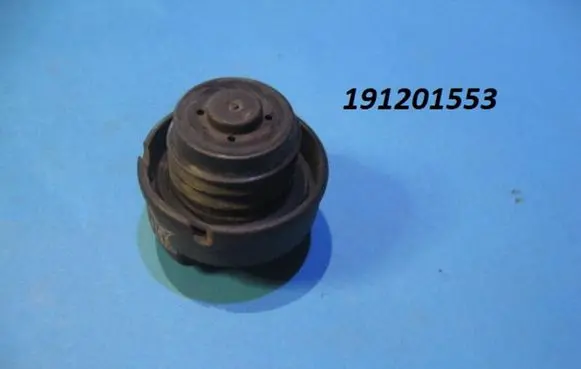 Volkswagen PASSAT B3 Fuel tank filler cap 191201553