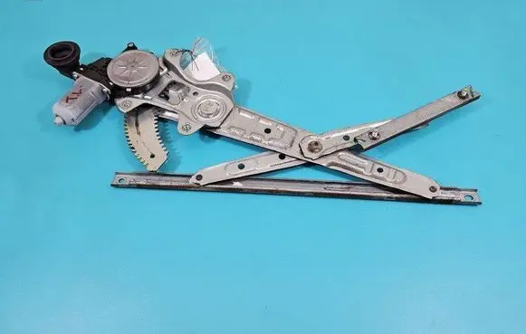 Rear door window regulator with motor