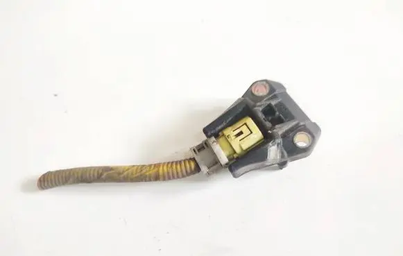 Subaru Legacy Airbag deployment crash/impact sensor