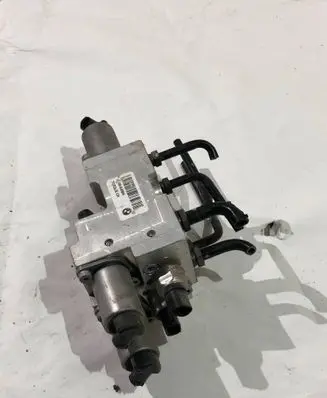 BMW X6 E71 Active stabilizer control/valve assembly VB678273701