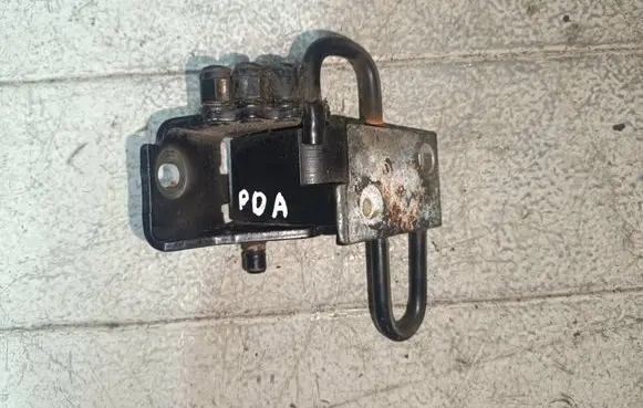 Front door lower hinge